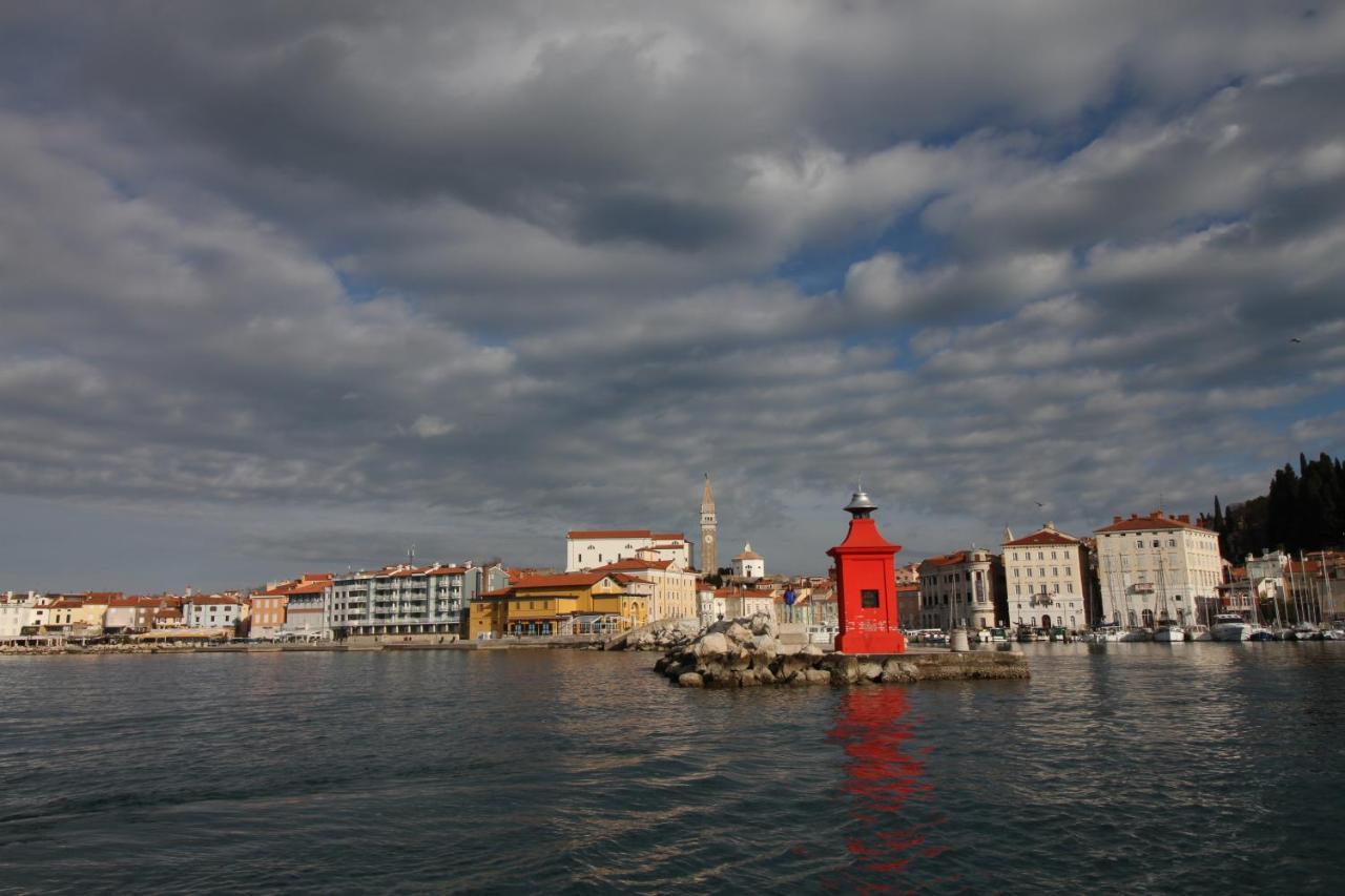 Sal & Mar Apartments Piran Exterior photo